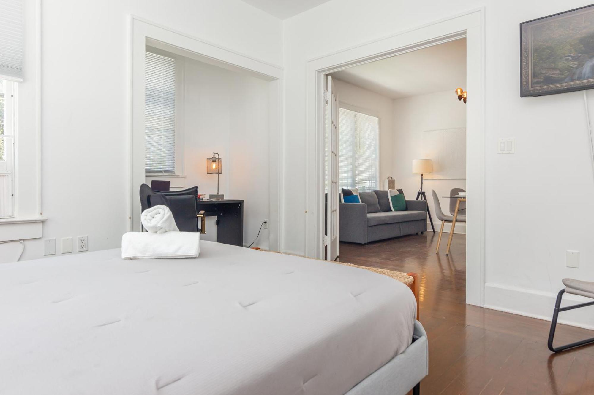 Miami Two Bedroom Apartment - Heart Of Wynwood & Edgewater - Private Parking Spot Exterior photo